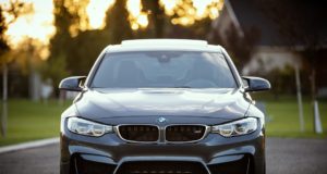 BMW hrozí požár