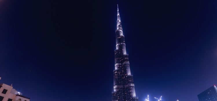 Dubaj otevřel nejvyšší hotel světa