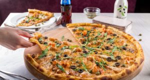 Jí se pizza s kůrkou nebo bez kůrky? Odpovídají zkušení kuchaři