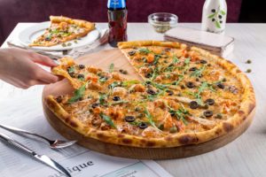 Jí se pizza s kůrkou nebo bez kůrky? Odpovídají zkušení kuchaři