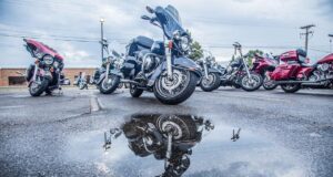 Moto oblečení do deště, aneb na motorku za každého počasí