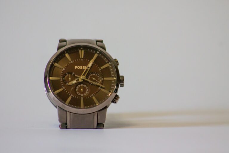 Elegantní náramkové hodinky Casio Seiko nebo Citizen
