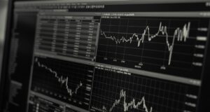 Graf zlatých investic a burzovního obchodování