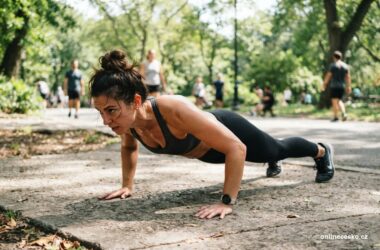Ilustrační fotografie k tématu jak zvládnout burpees